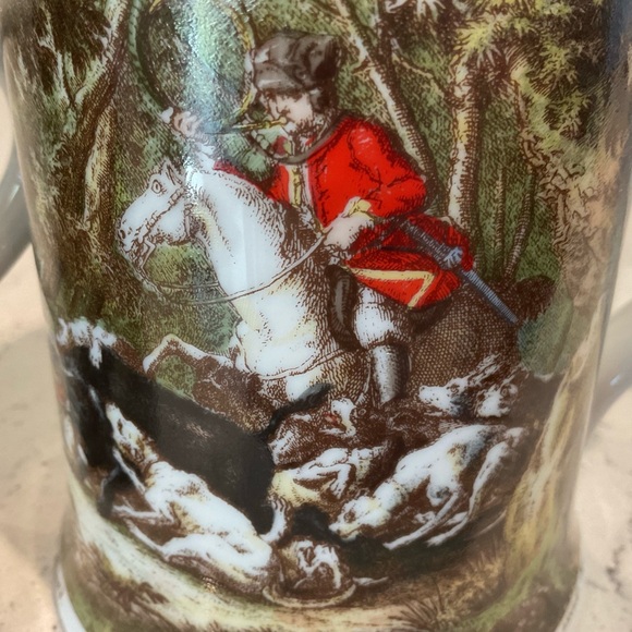 2 Beautiful Vintage Kaiser W. Germany Mugs/Hunting Theme Hounds & Horses - Picture 6 of 11